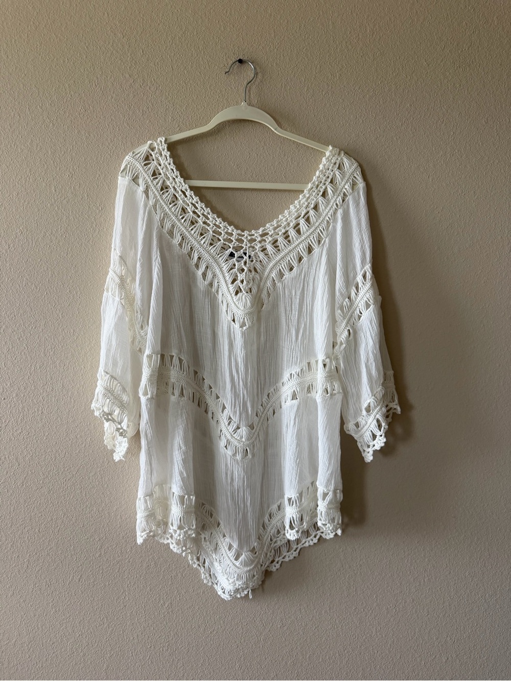 ViVi White Crochet Knit Openwork Swim Coverup